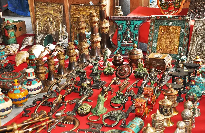 Bhutan handicraft market